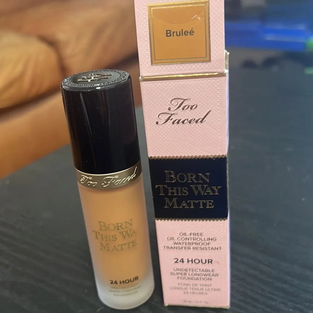 🌙♣️Too Faced Brûlée Born This Way Matte Foundation